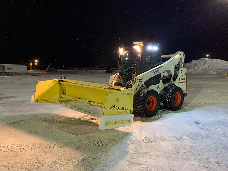 UHMW cutting edge on SnowWolf box plow